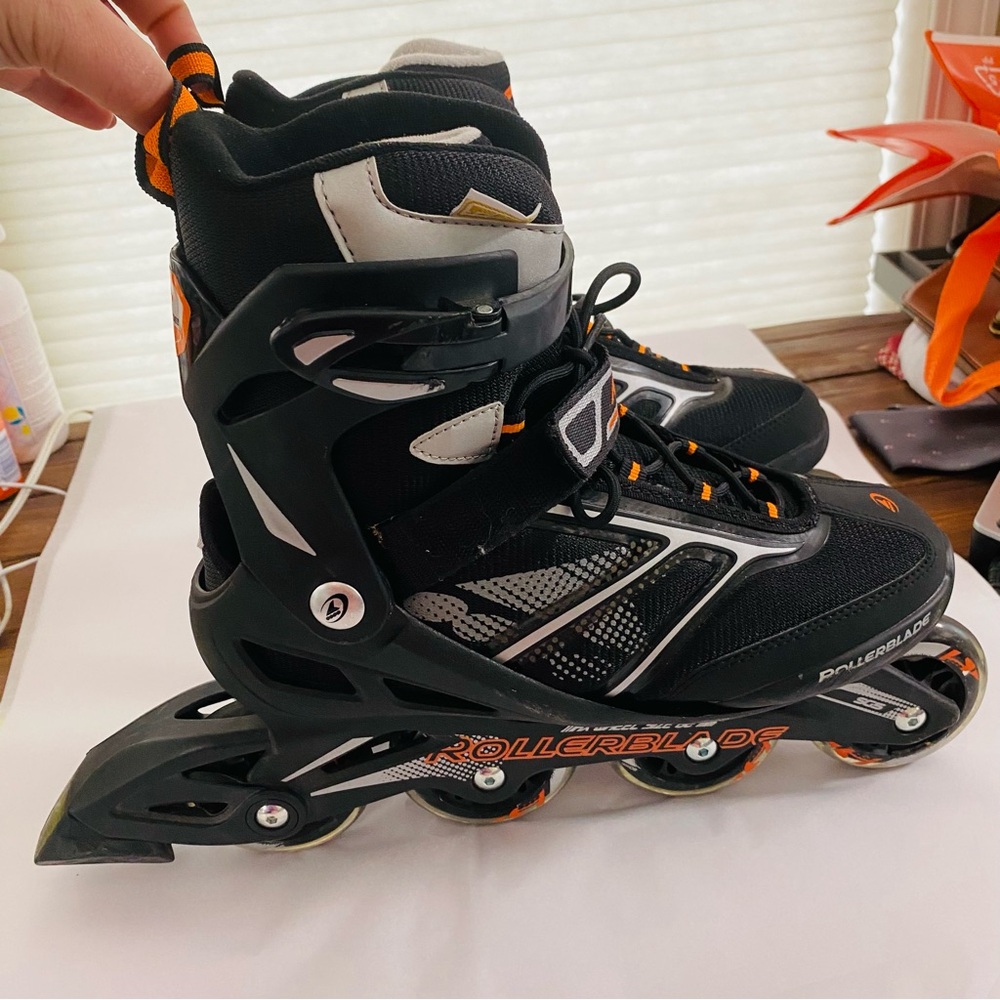 Zetrablade Inline Rollerblade Black & Neon Orange Perfect Beginner Skates Size 8 - Picture 6 of 10